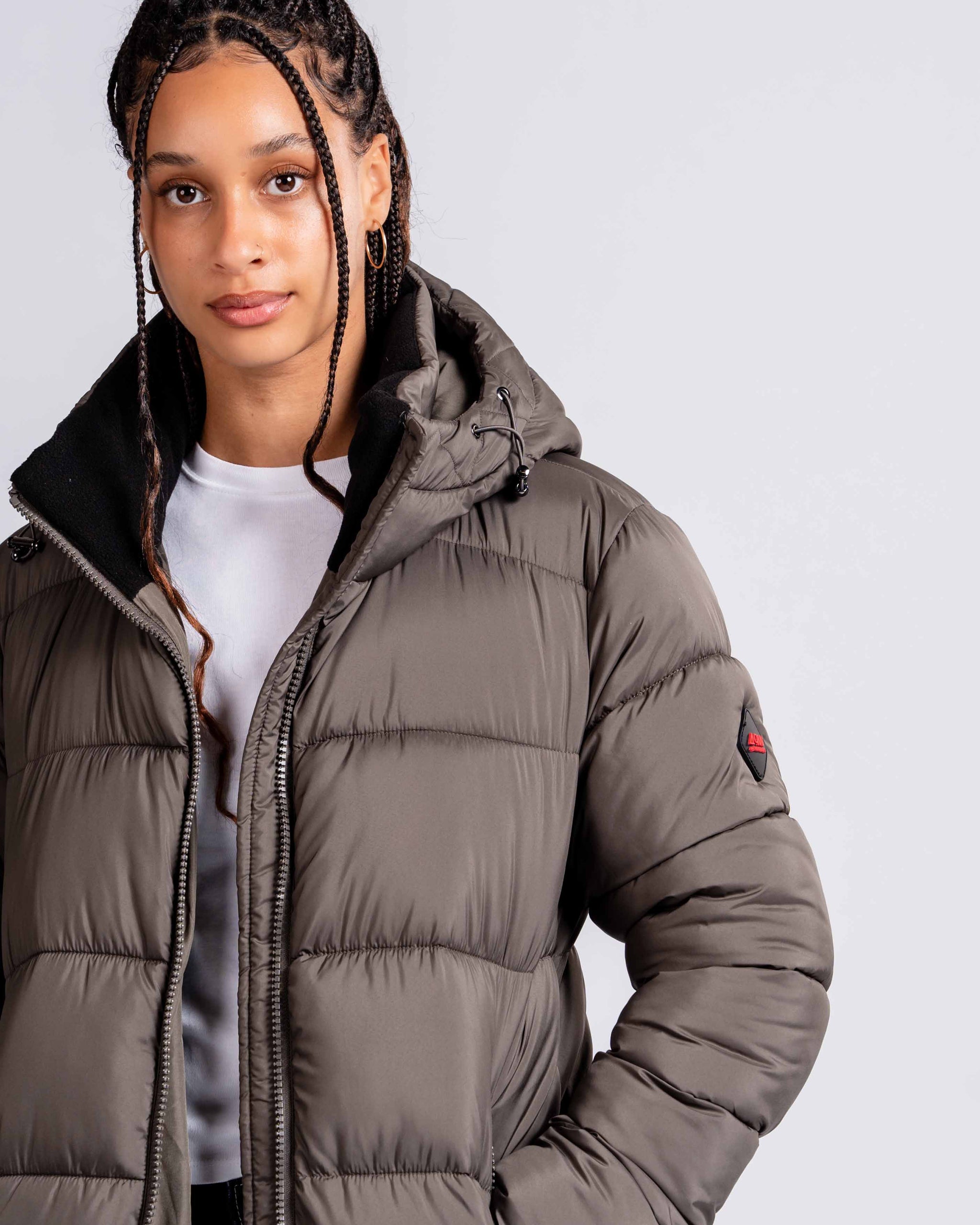 Womens 'The Shoreditch' Longline Puffer Jacket in Khaki